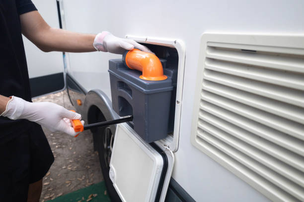 Best Portable toilet rental cost  in Gibson City, IL